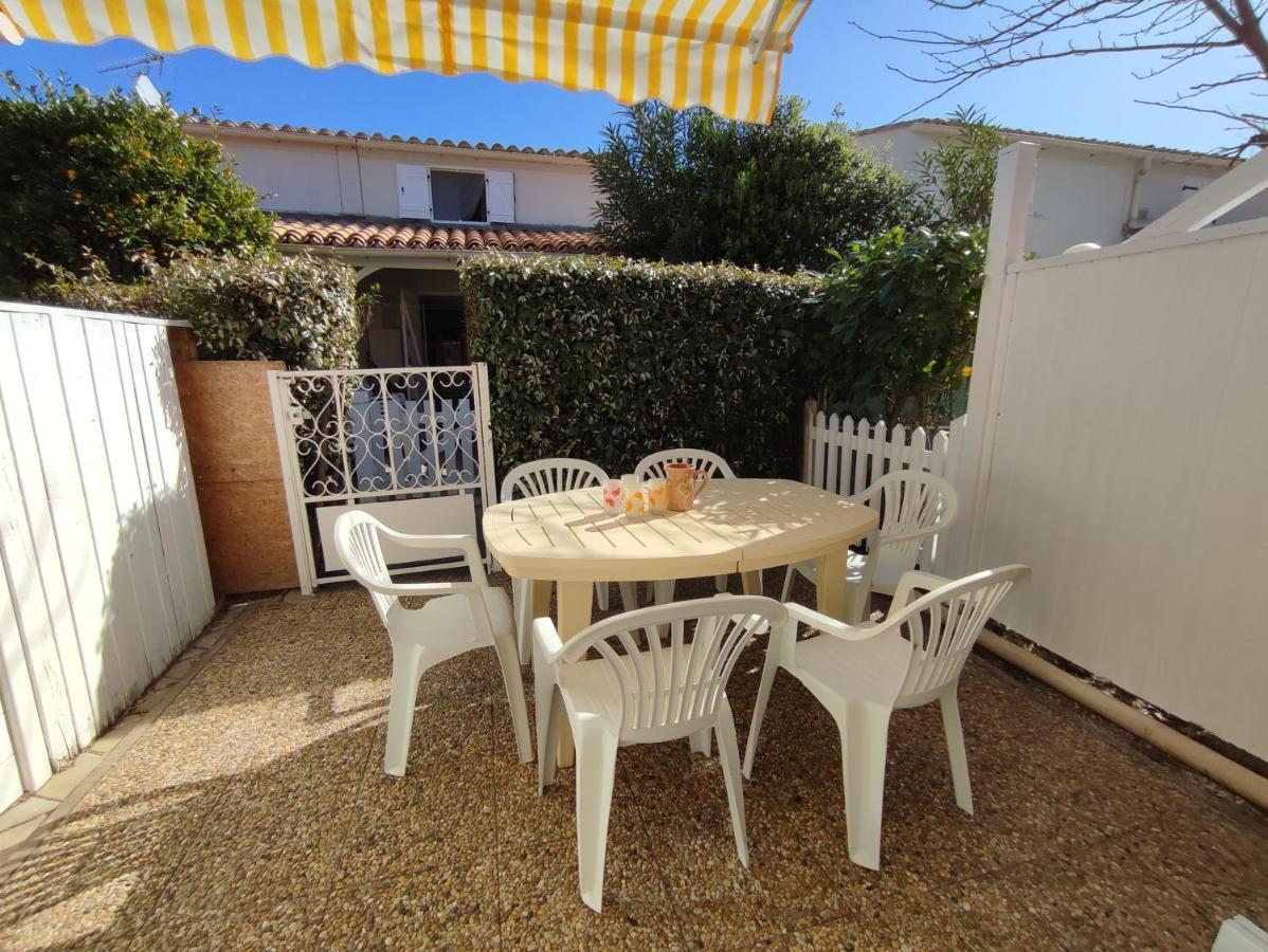 Azur Et Soleil Jolie Maisonnette Climatisee Proche De La Mer Richelieu Cap D'แอกด์ ภายนอก รูปภาพ